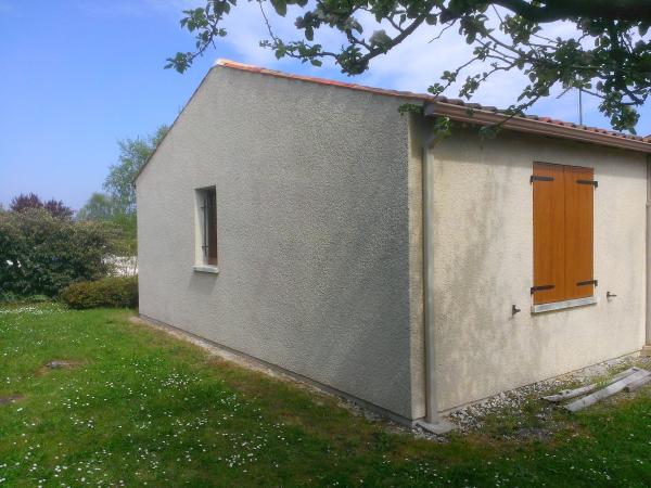 Nettoyage, traitement et protection façade à Trizay